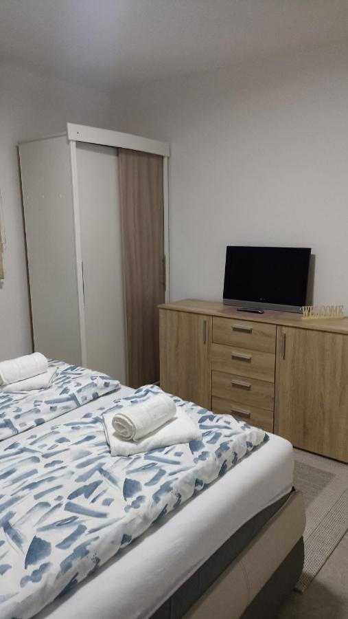 Elita Prenociste Bihać Exterior foto