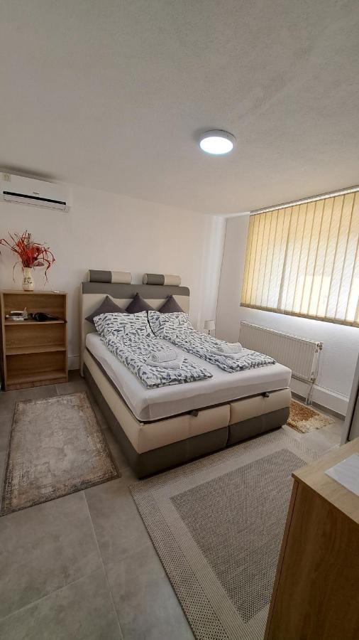 Elita Prenociste Bihać Exterior foto